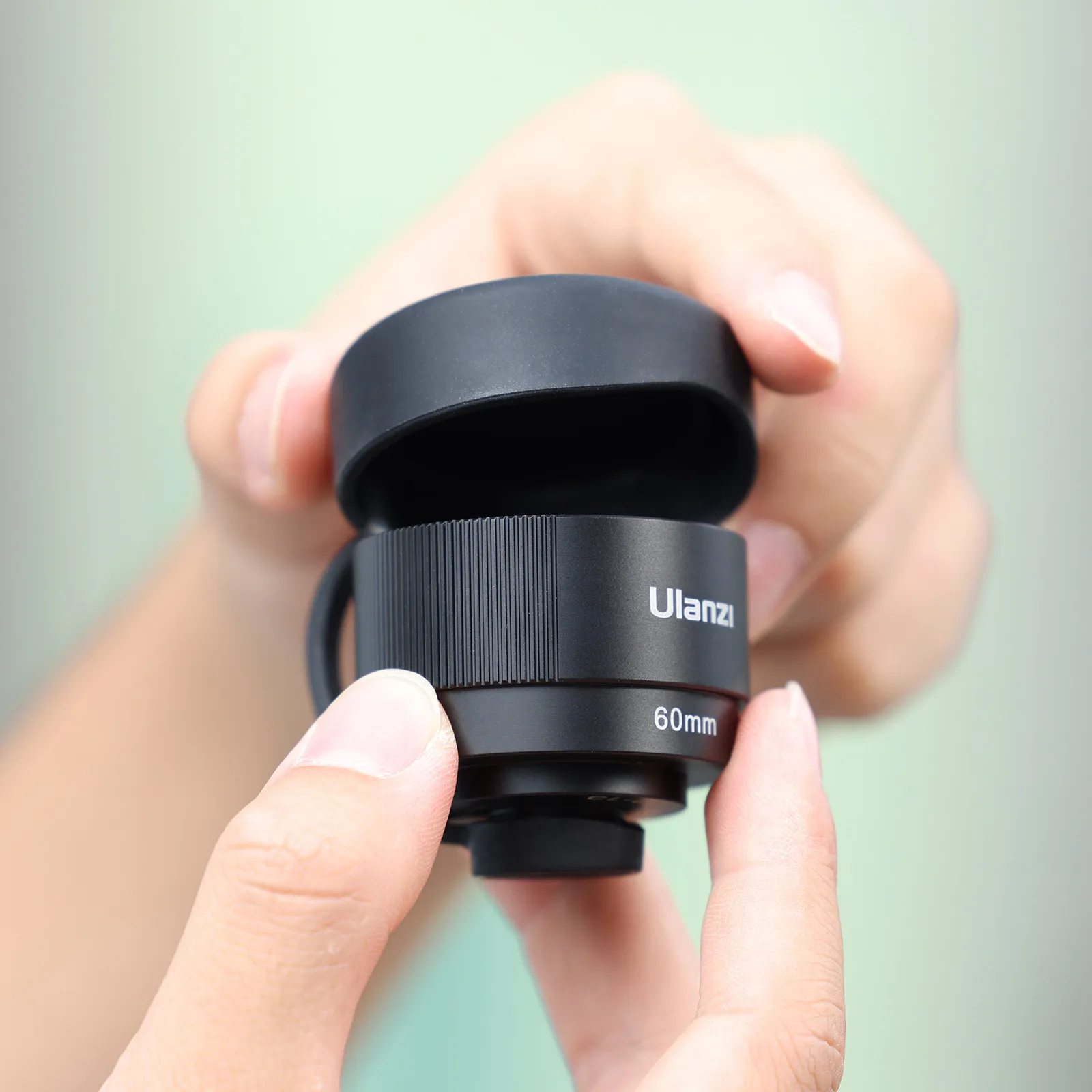 Ulanzi Phone Camera Lens 4-in-1 Phone Lens Kit for iPhone Samsung Android Smartphone - Image 9
