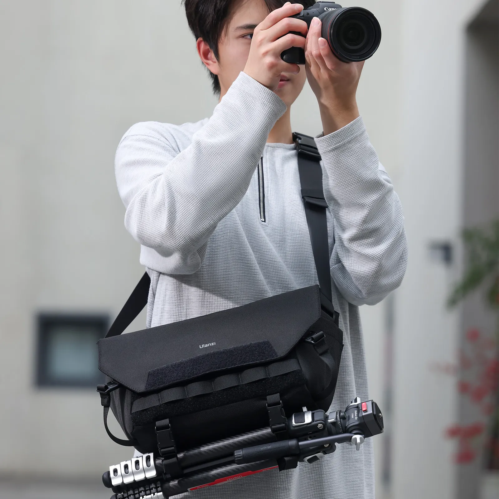 Ulanzi BC08 Camera Sling Bag B010 - Image 8
